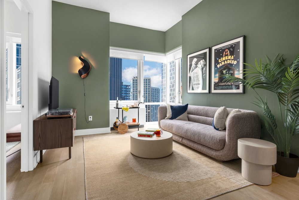 Apartment photo 2